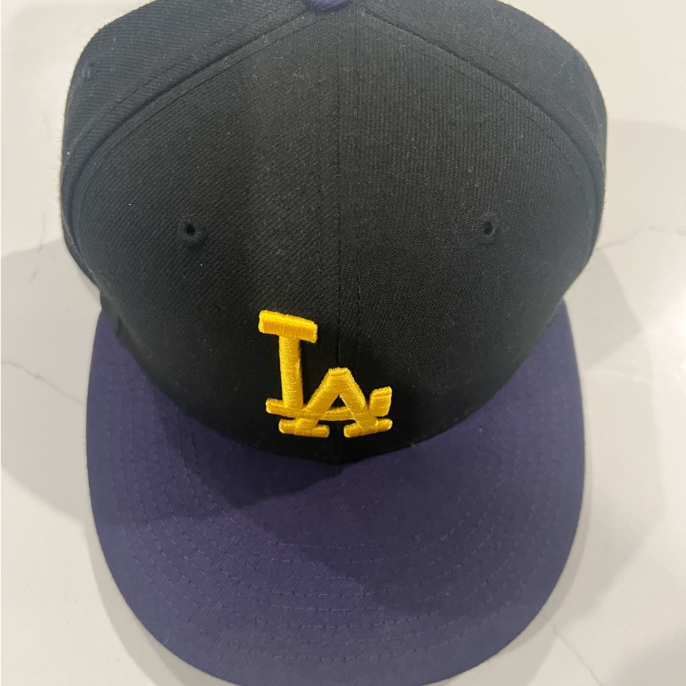 LA Dodgers hat 7 1/4